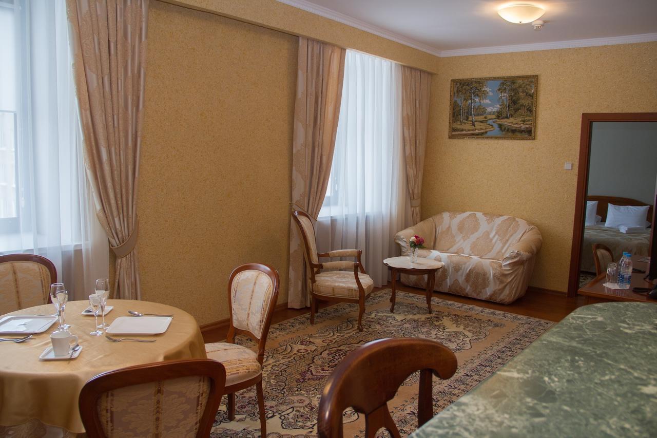 Simbirsk Hotel 乌里扬诺夫斯克 外观 照片